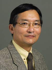 岡田 謙一